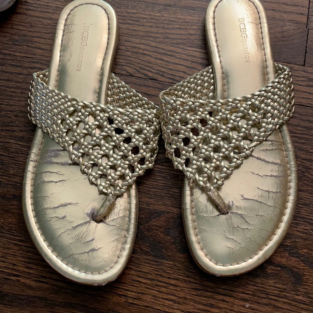 Bcbg generation gold flip flops